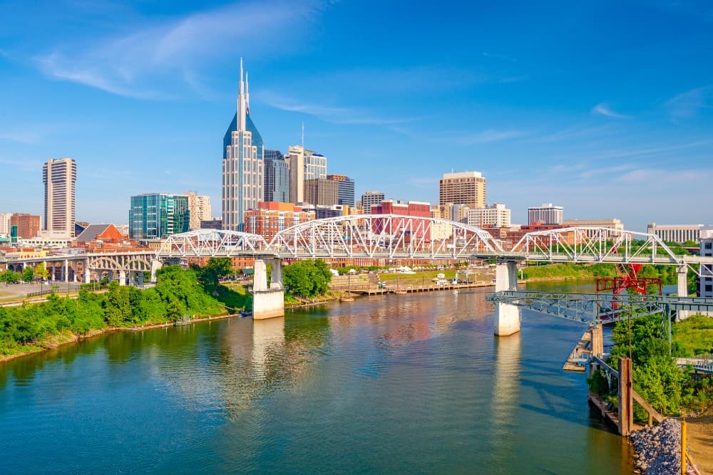Nashville Tennessee skyline